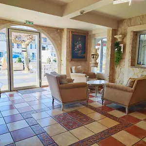 Hôtel-restaurant Le Commerce Hotel Nogaro